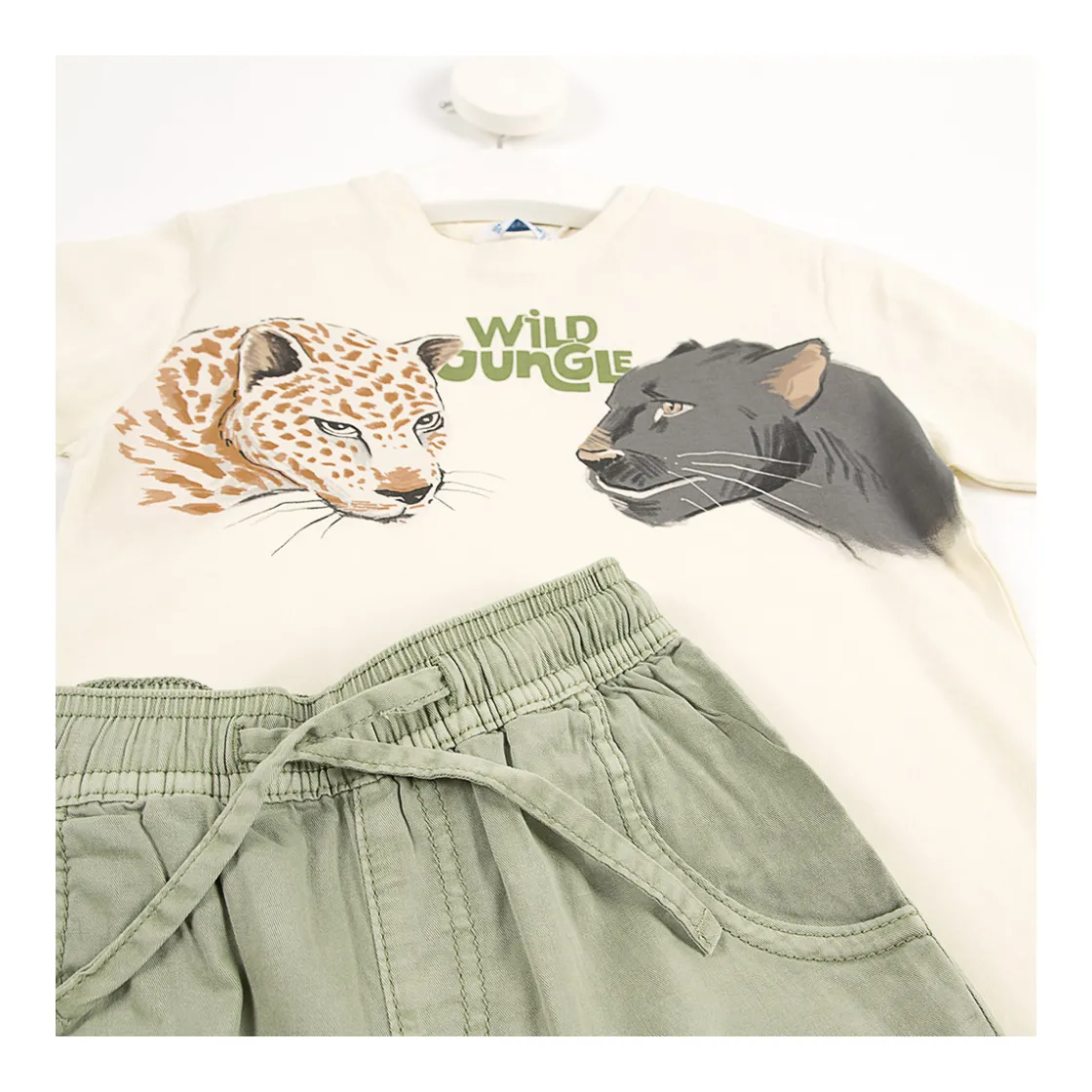 camiseta_jungle_y_bermuda_1.webp Discount Camiseta jungle y bermuda lino Conjuntos