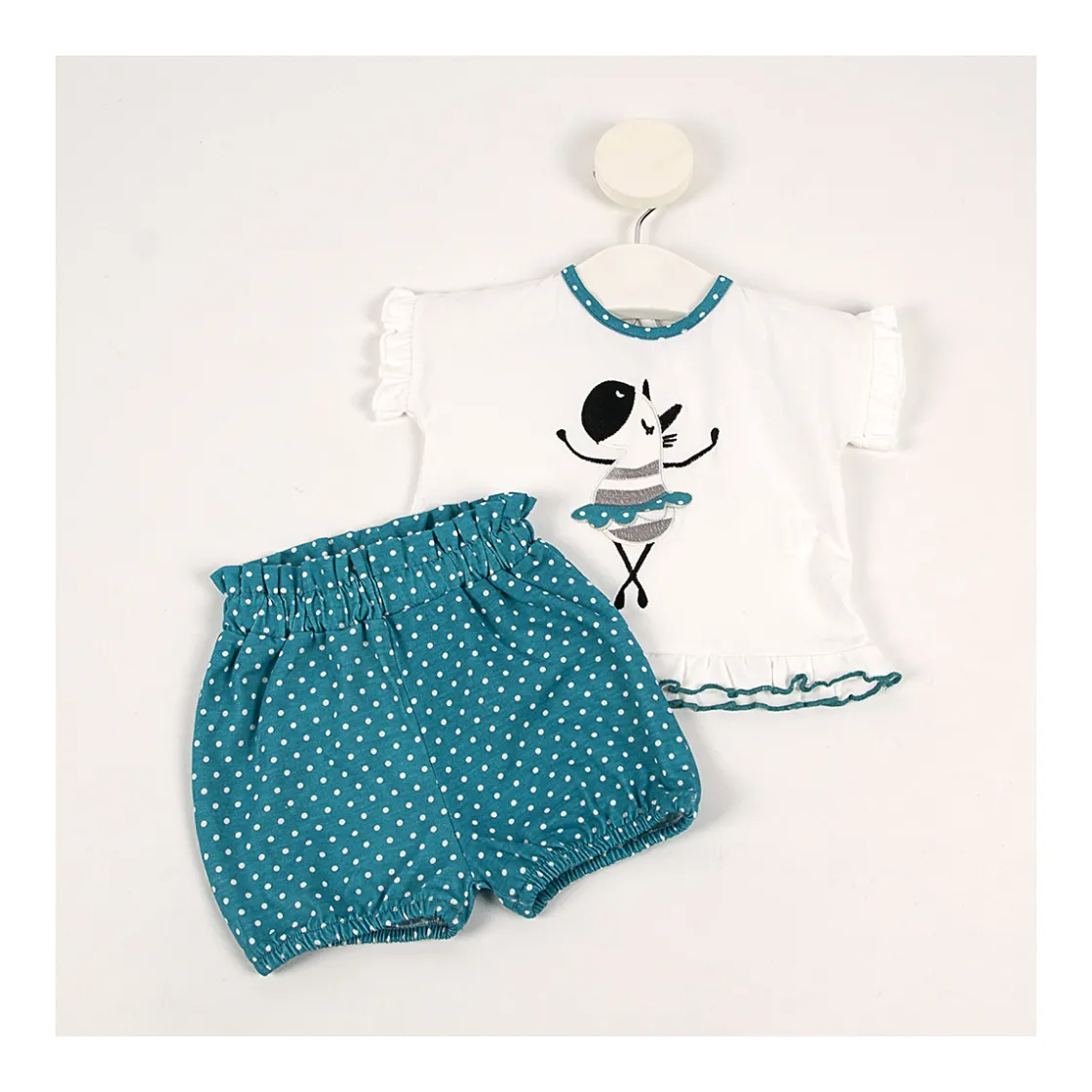 conjunto_camiseta_short_j_0.webp Discount Conjunto camiseta short Jirafa Conjuntos