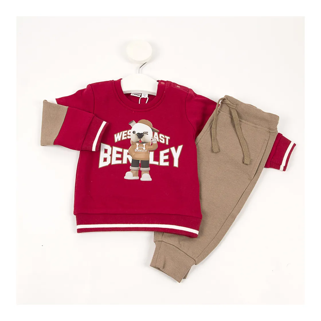 conjunto_chandal__piezas__0-1.webp Sale Conjunto chandal 2 piezas estampación Conjuntos