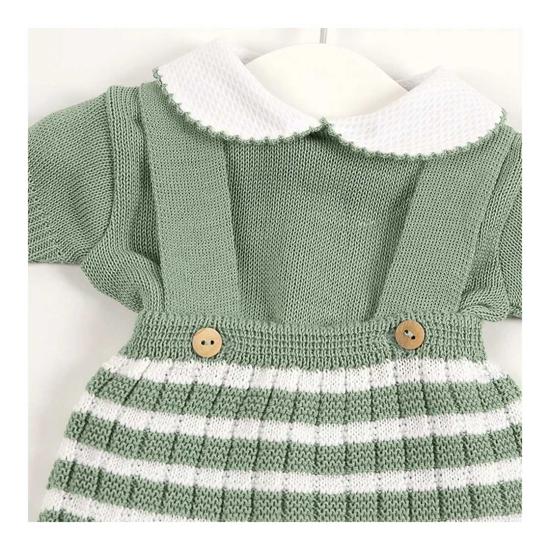 conjunto_ranita_peto_bayo_2.webp Online Conjunto ranita peto Conjuntos