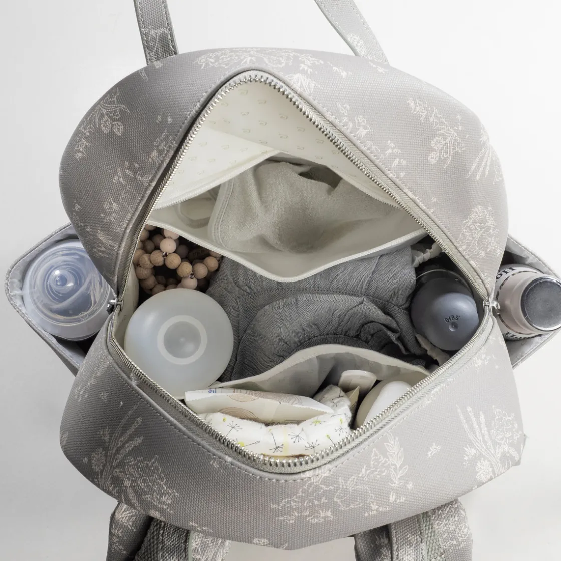 mochila_pasito_a_pasito_t_1.webp Outlet Mochila Toile de Jouy Forest Bolsos