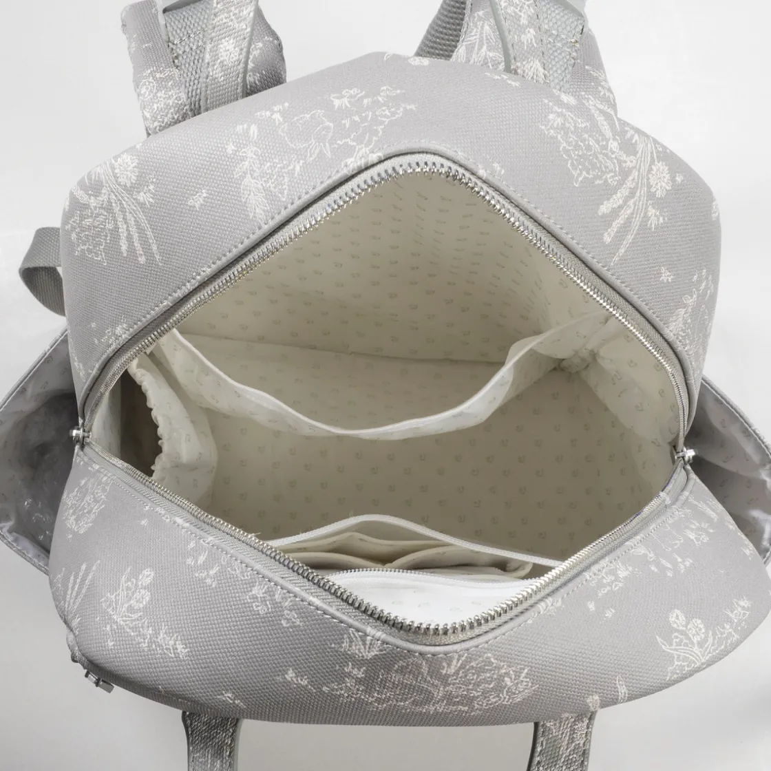 mochila_pasito_a_pasito_t_3.webp Outlet Mochila Toile de Jouy Forest Bolsos