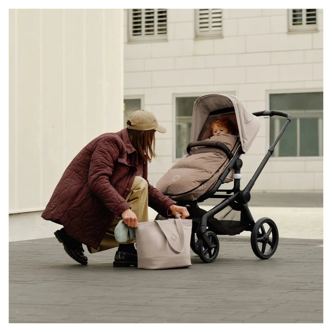 saco_de_silla_bugaboo_tau_0.webp Online Saco de silla Taupe Duna Sacos Y Mantas
