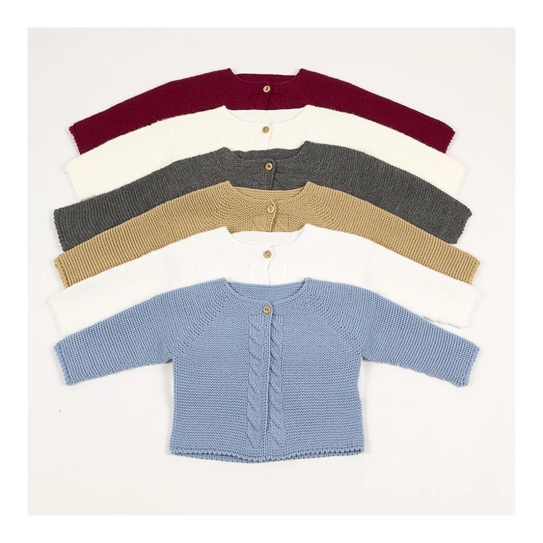 chaqueta_bebe_punto_bobo__0.webp Outlet Chaqueta bebe punto bobo larga Chaquetas Y Jerseys