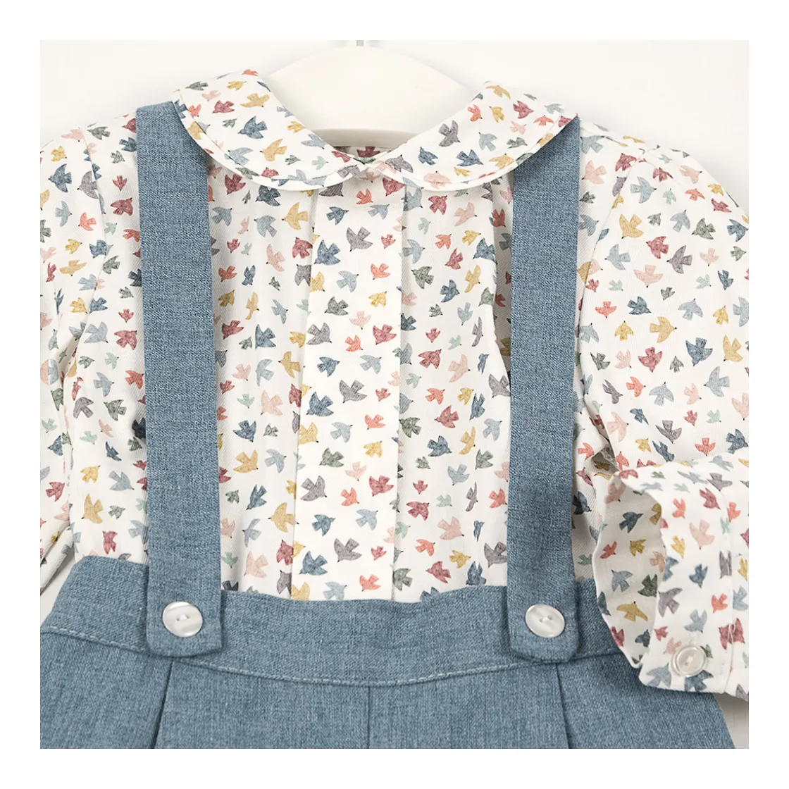 conjunto_camisa_pajaritos_2.webp Fashion Conjunto camisa pajaritos y peto micropana Pololos Y Ranitas