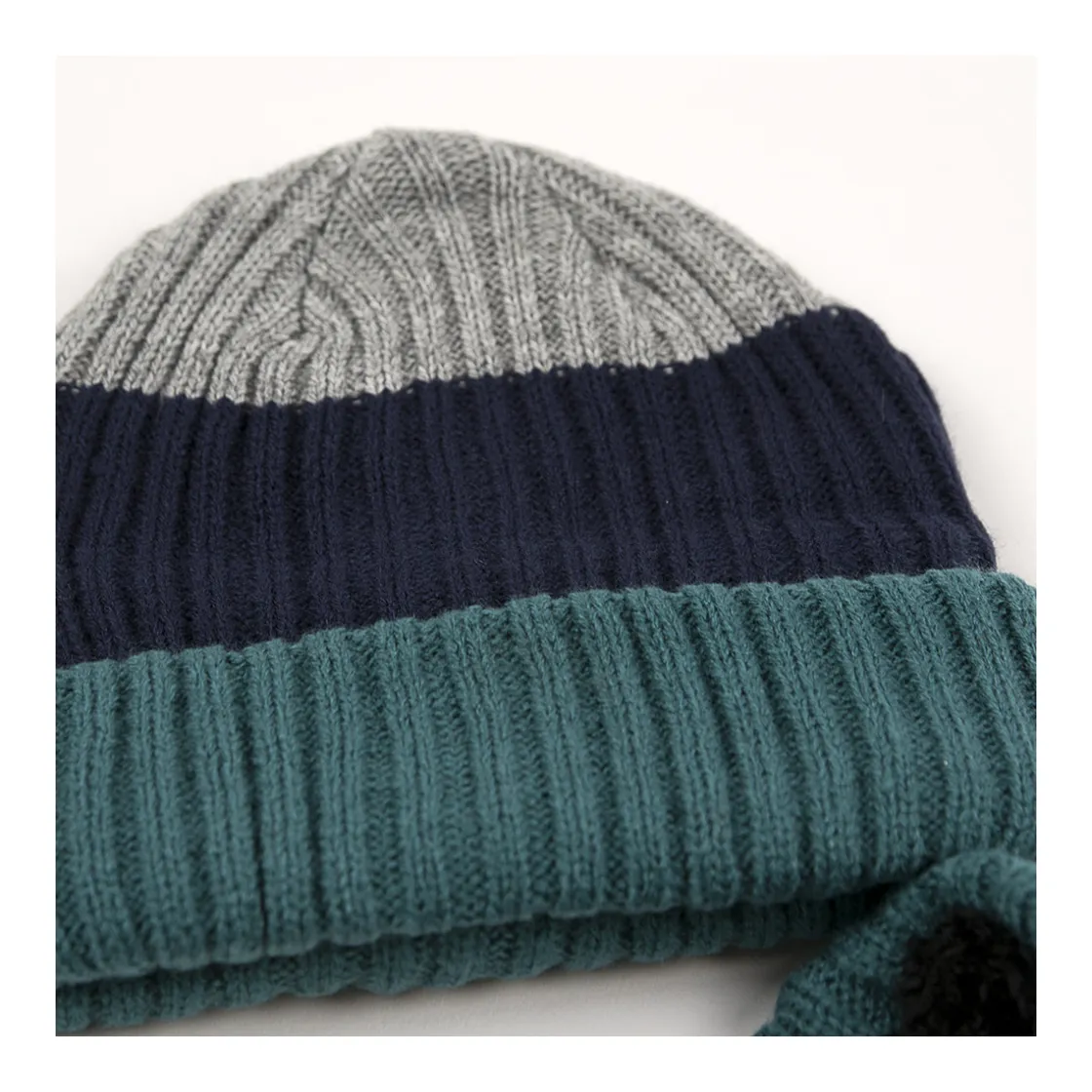 conjunto_gorro_y_cuello_r_2.webp Fashion Conjunto gorro y cuello rayas Manoplas Y Gorros