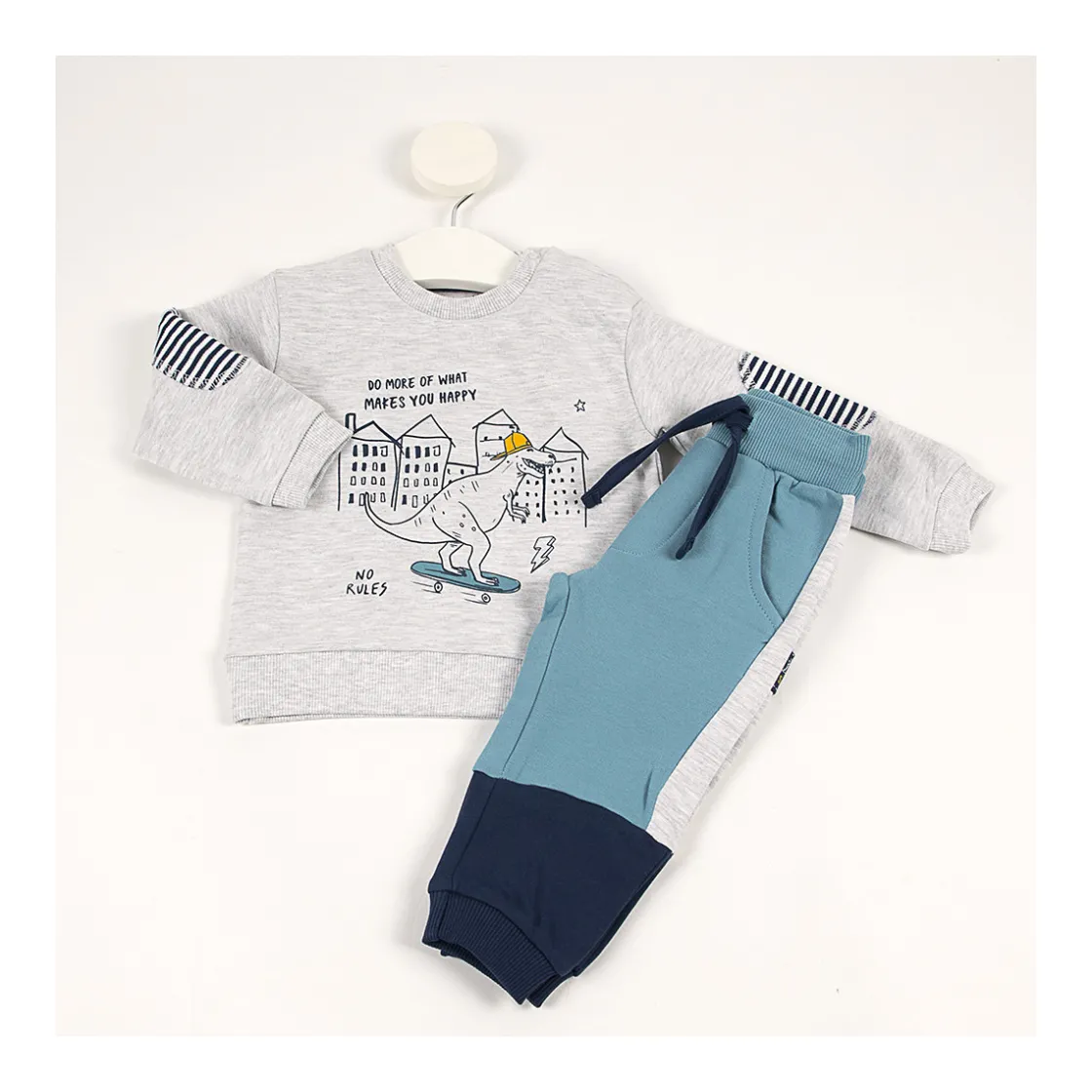 conjunto_sudadera_y_panta_2.webp New Conjunto sudadera y pantalon dinosaurios Conjuntos