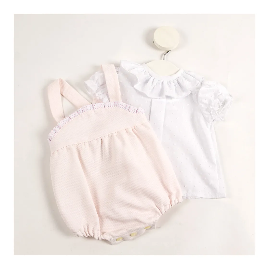 ranita_con_blusa_bayon_1.webp Sale Ranita con blusa Pololos Y Ranitas